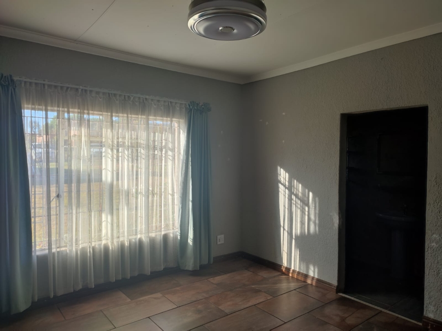 3 Bedroom Property for Sale in Derby North West